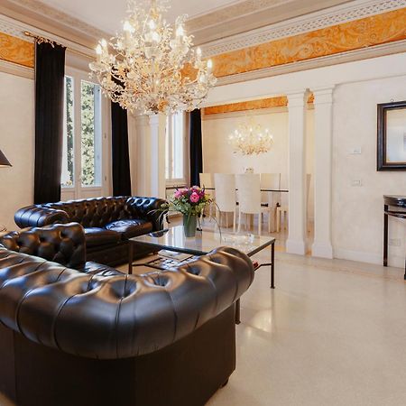 Casa San Domenico Apartment มานโตวา ภายนอก รูปภาพ