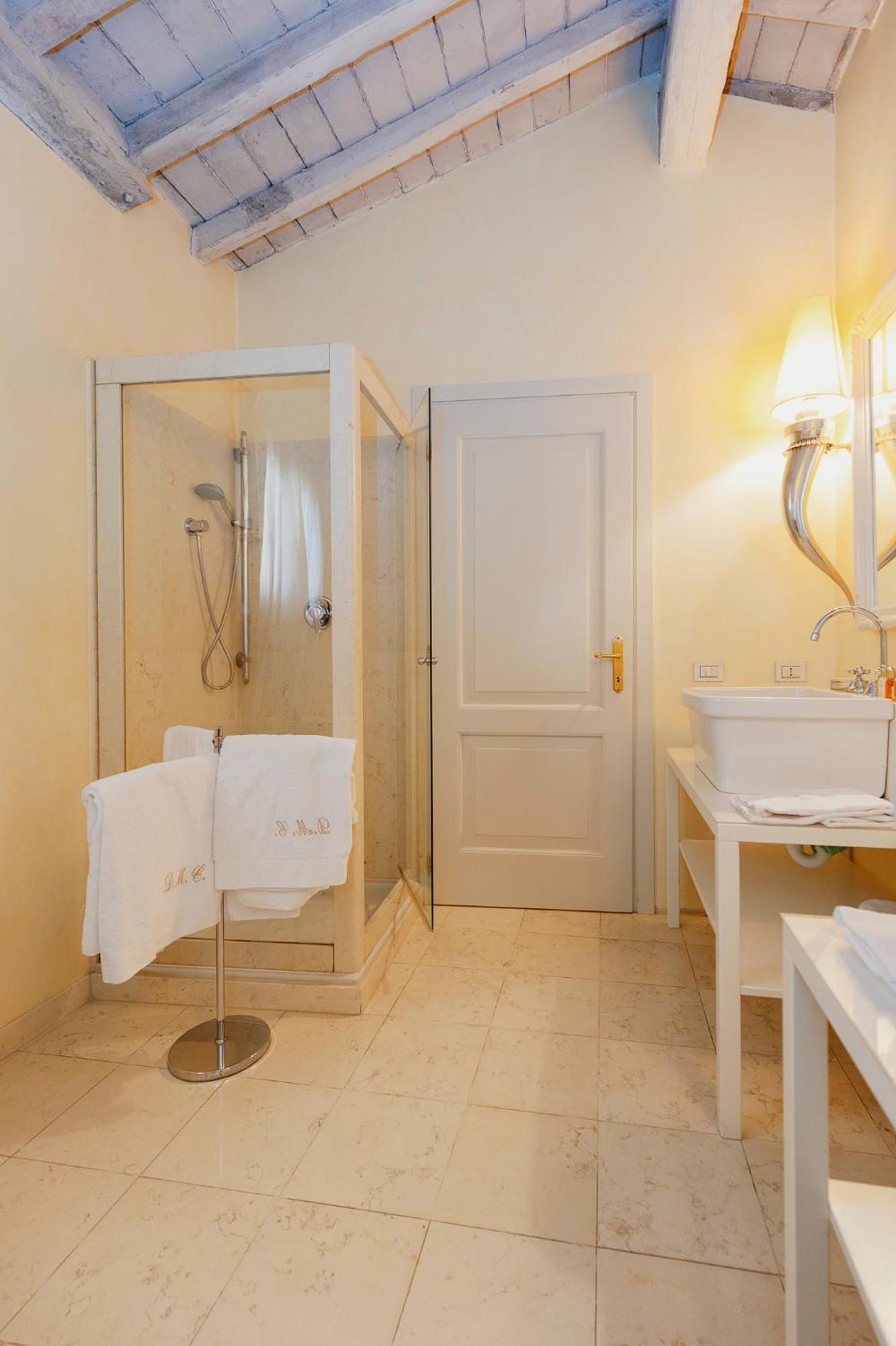 Casa San Domenico Apartment มานโตวา ภายนอก รูปภาพ