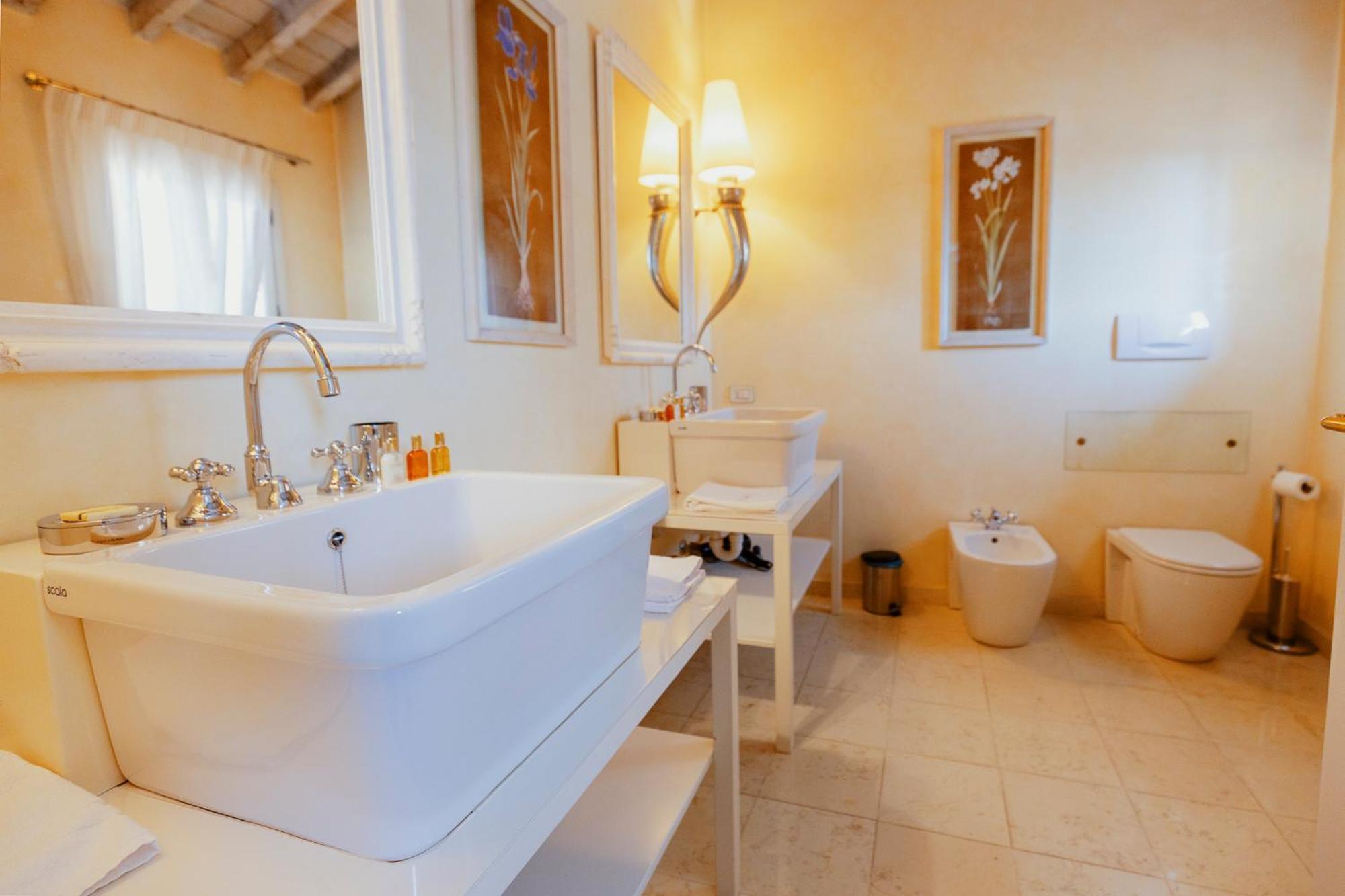 Casa San Domenico Apartment มานโตวา ภายนอก รูปภาพ